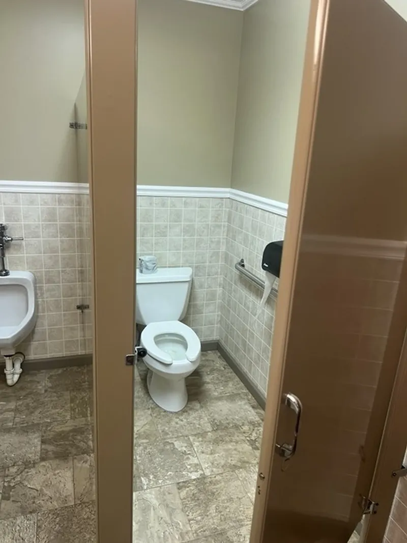 Churchill Pointe Inn — photo 8