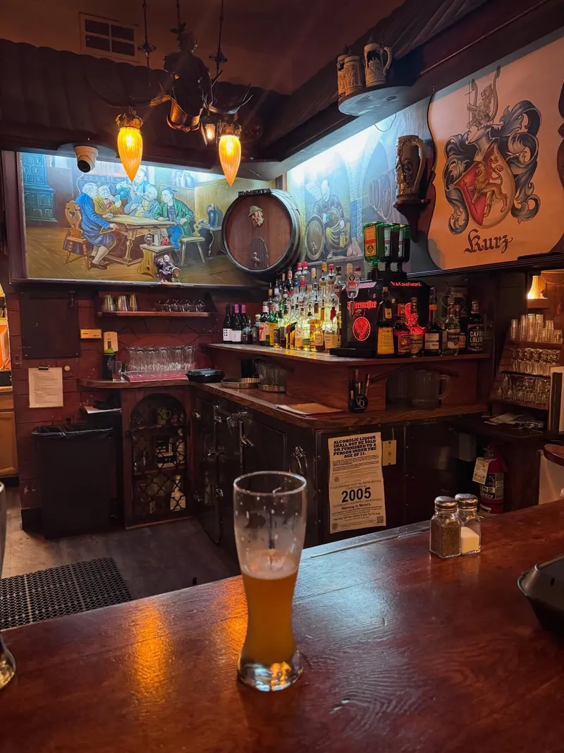 Dakota Inn — photo 6