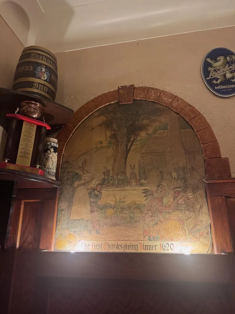 Dakota Inn — photo 15