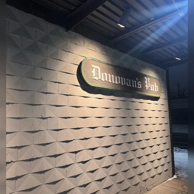 Donovan's Pub — photo 1