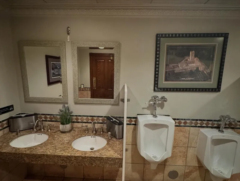 Giovanni's Ristorante — photo 9