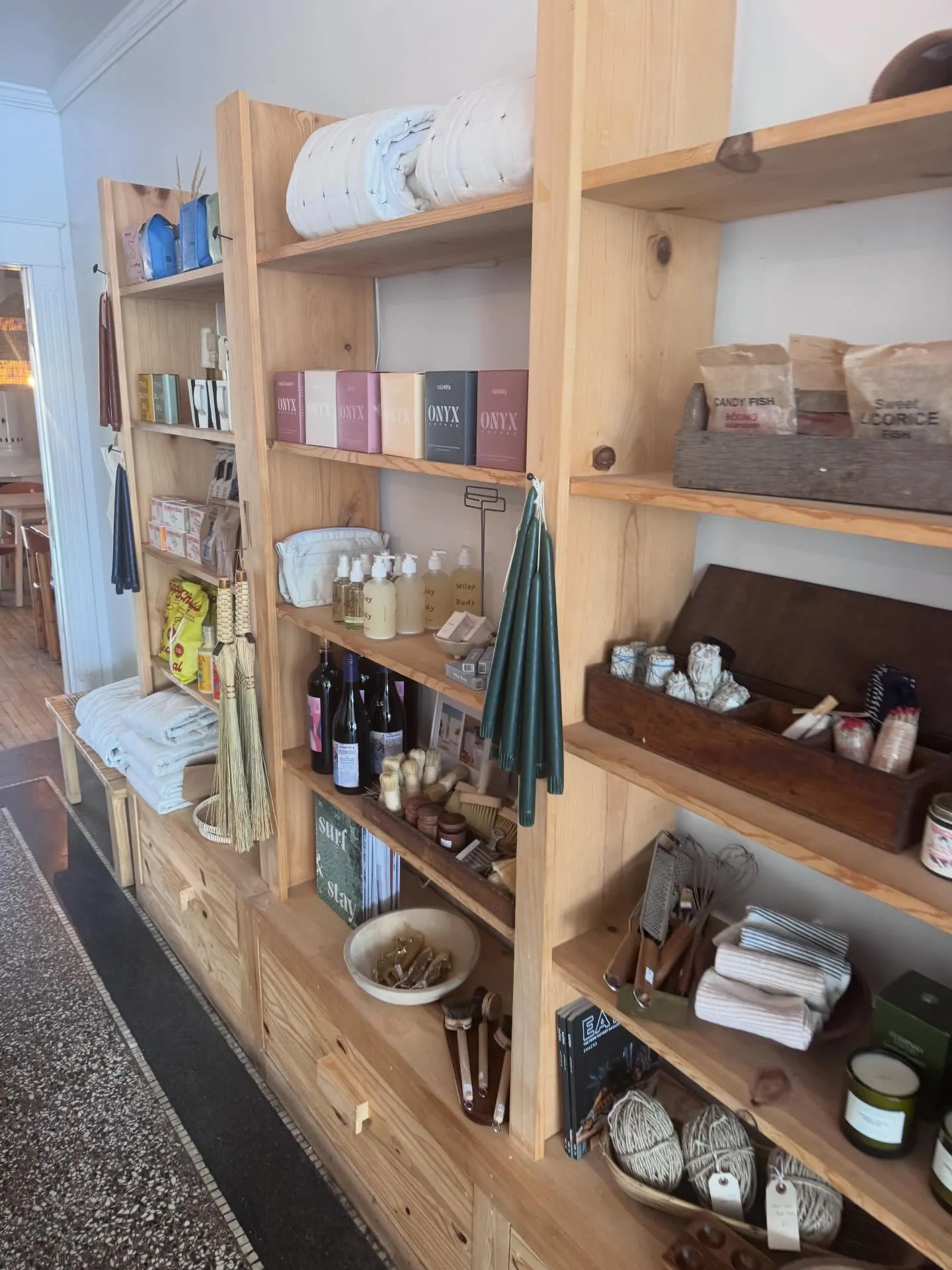 Harless + Hugh Coffee — photo 2