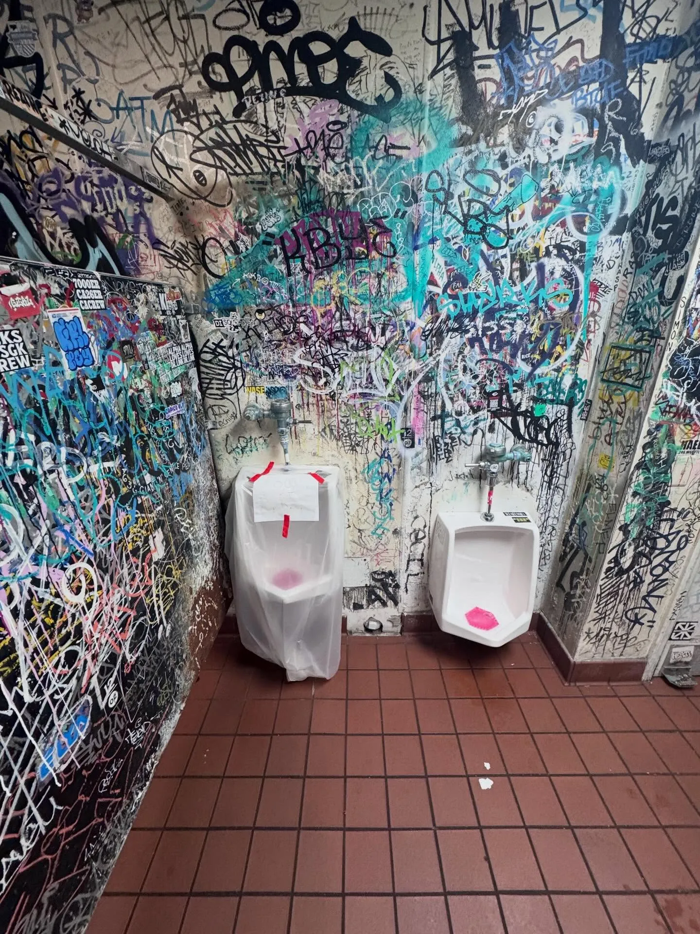 Honest John's — photo 7