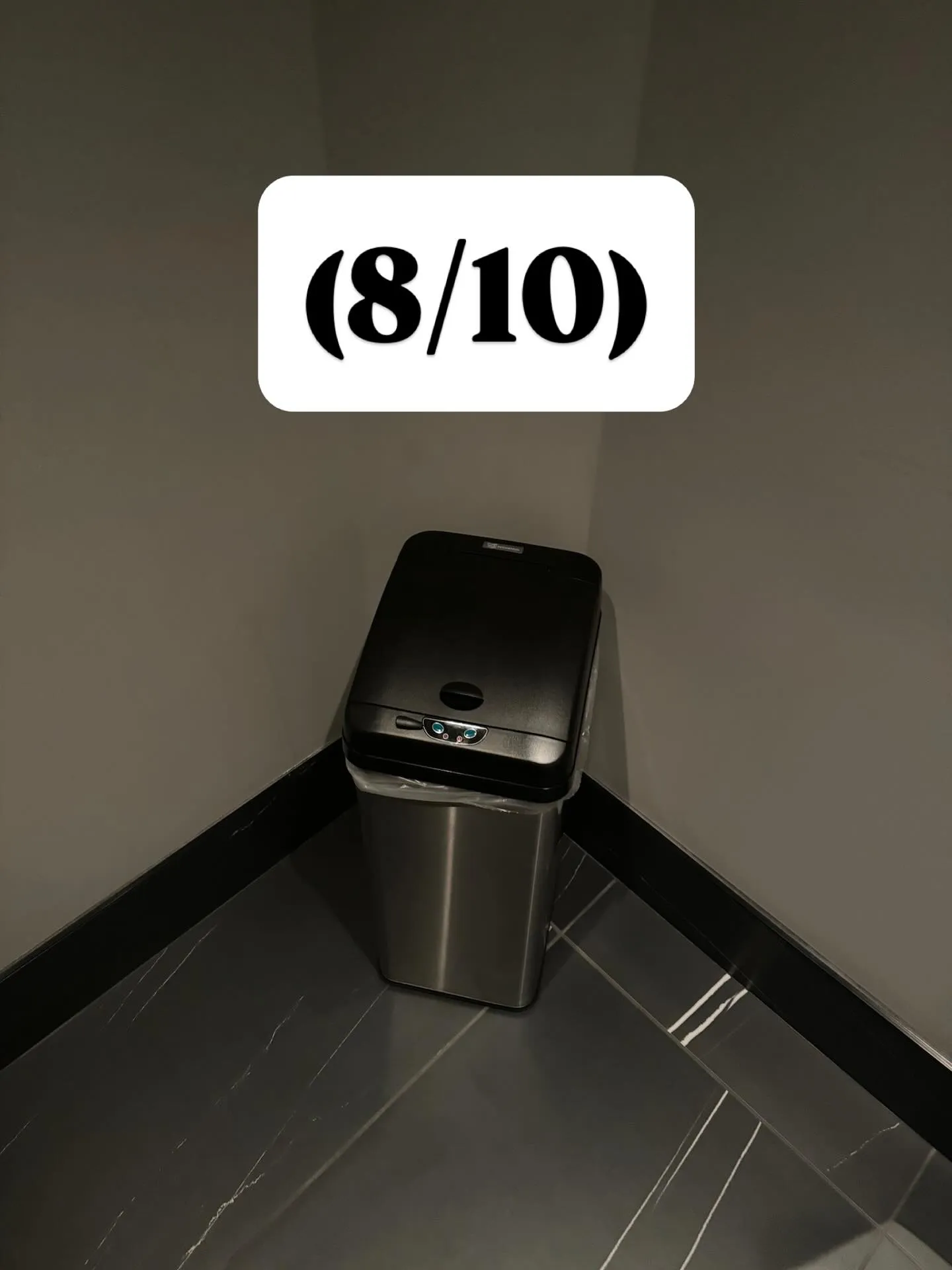 IO Godfrey Rooftop Lounge — photo 12