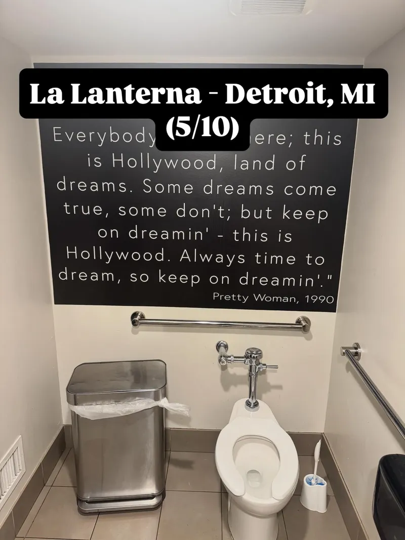 La Lanterna — photo 1