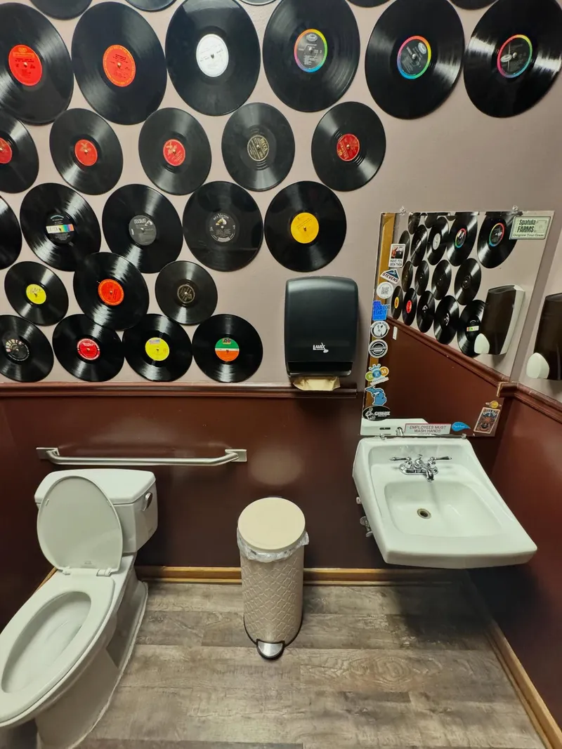Malted Vinyl — photo 5