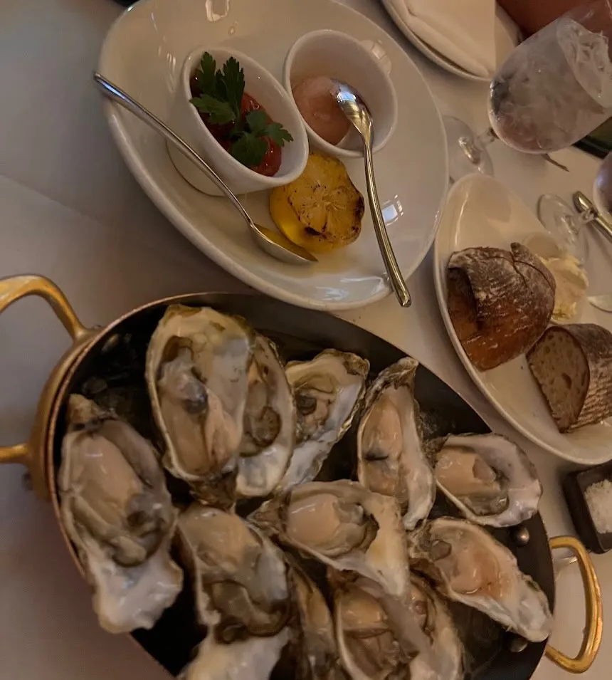 Metropolitan Grill — photo 4