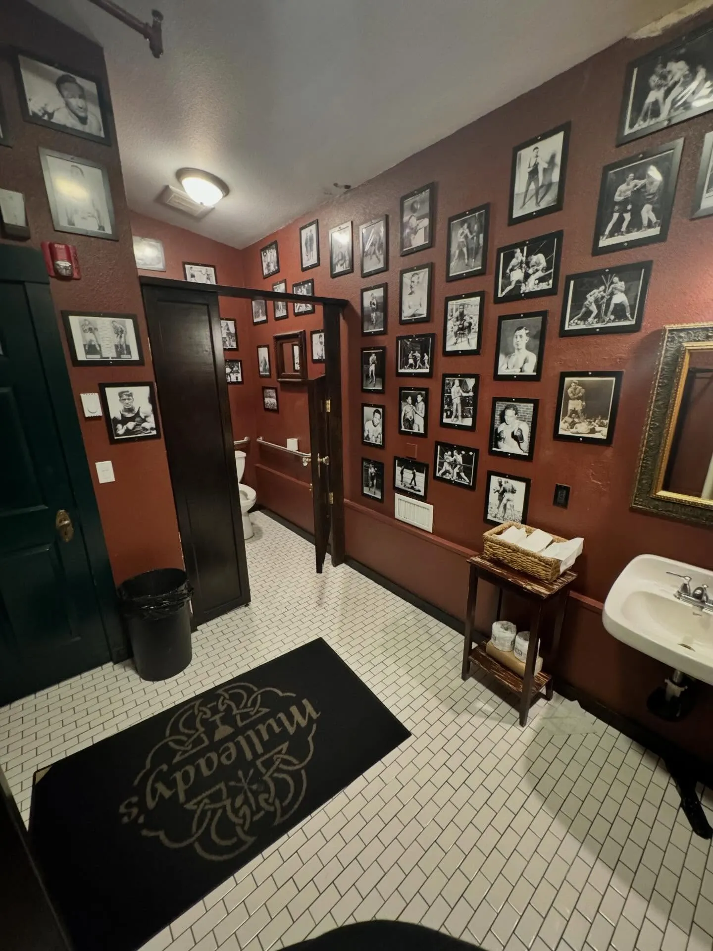 Mulleady's Irish Pub — photo 2