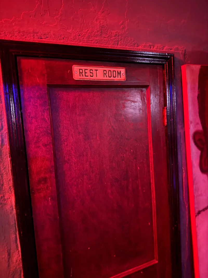 Paris Bar — photo 4