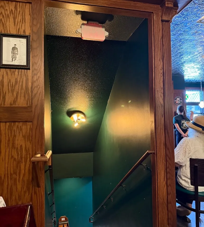 Patrick Doud's Irish Pub — photo 4