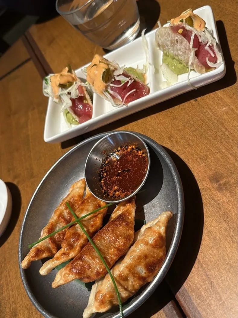 Ronin Sushi — photo 3