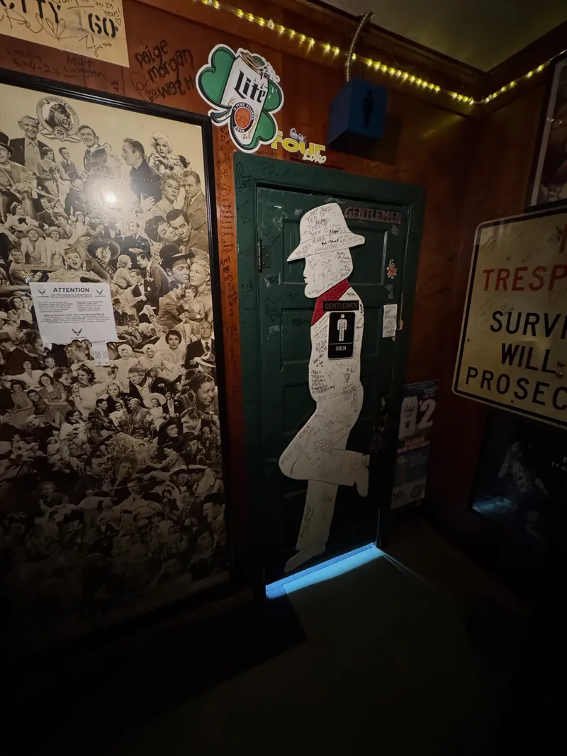 Rudy’s Kit Kat Klub — photo 5