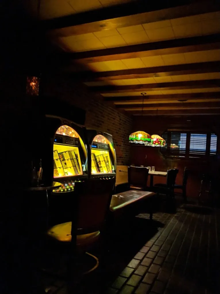 The Bronx Bar — photo 1