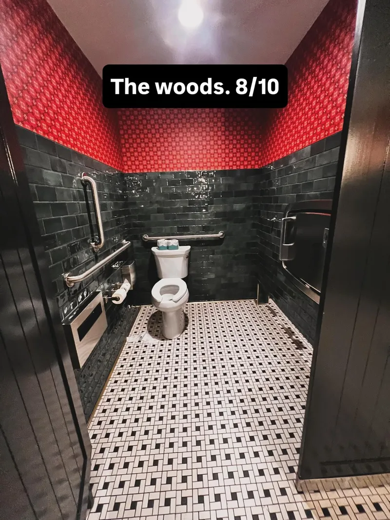 The Woods Restaurant — photo 2