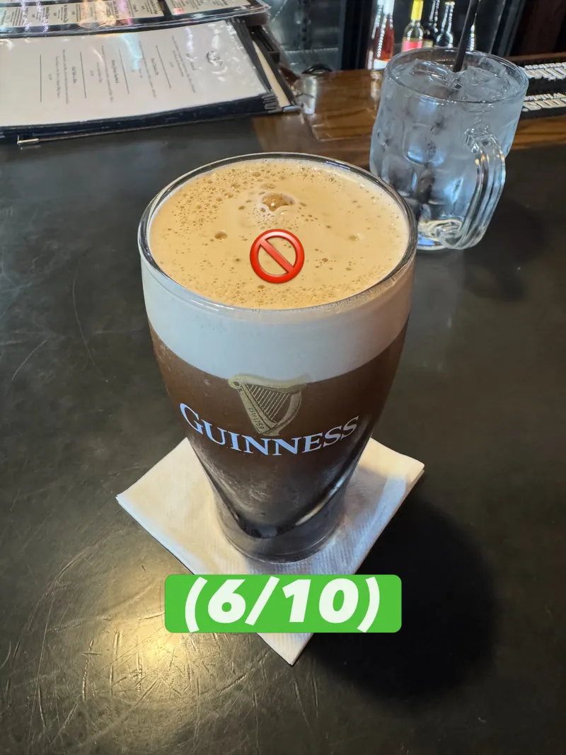Three Blind Mice Irish Pub — photo 8